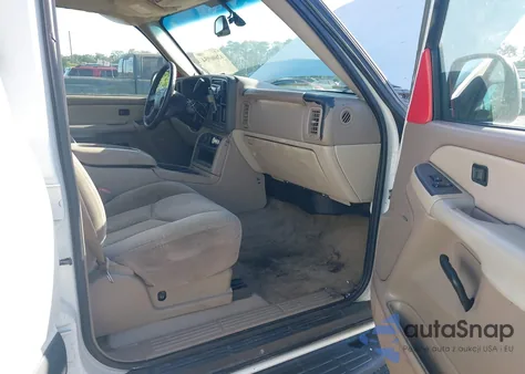 2003 Chevrolet Suburban C1500 z USA, uszkodzony, nr VIN 1GNEC16ZX3J197984